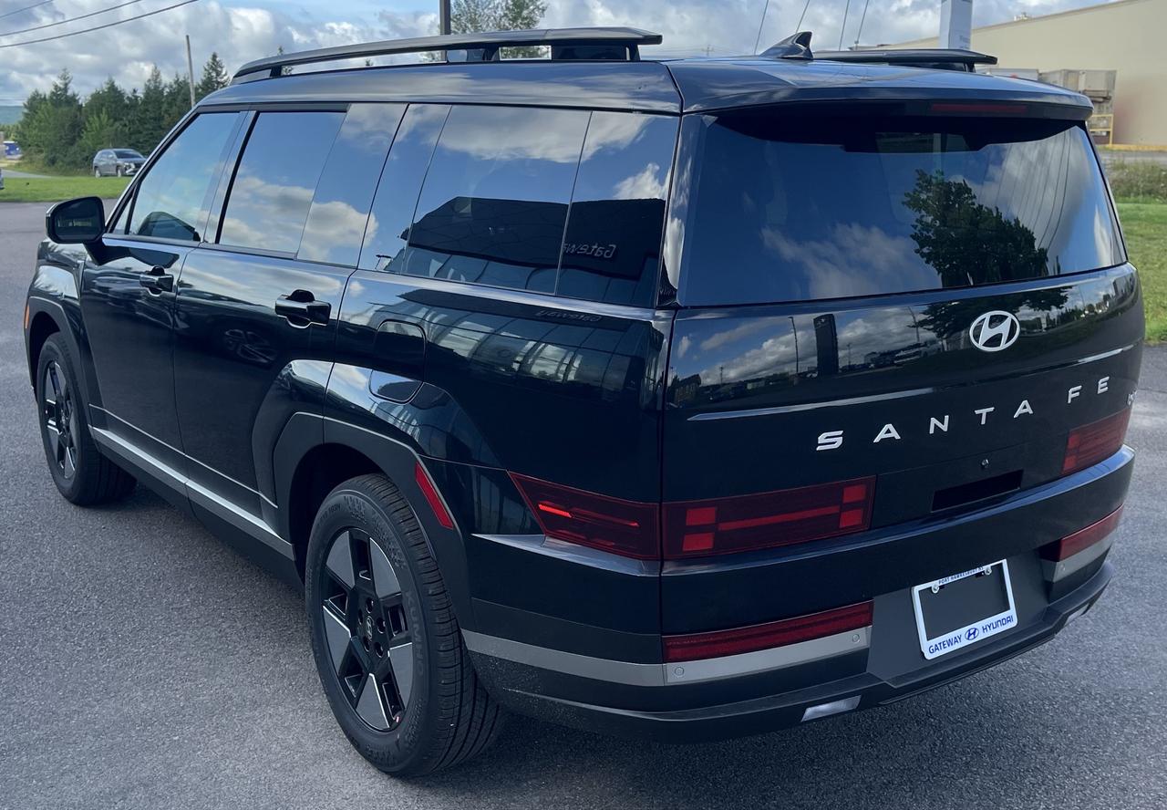 2026 Hyundai Santa Fe PREFERRED HEV 7 PASSENGERS Photo