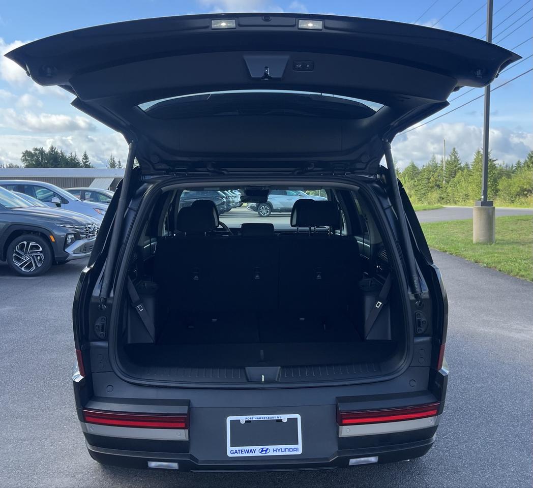 2026 Hyundai Santa Fe PREFERRED HEV 7 PASSENGERS Photo