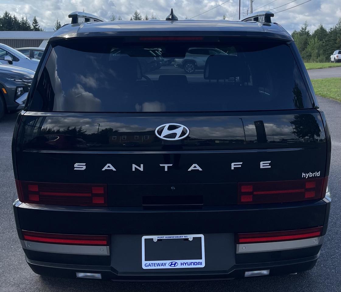 2026 Hyundai Santa Fe PREFERRED HEV 7 PASSENGERS Photo