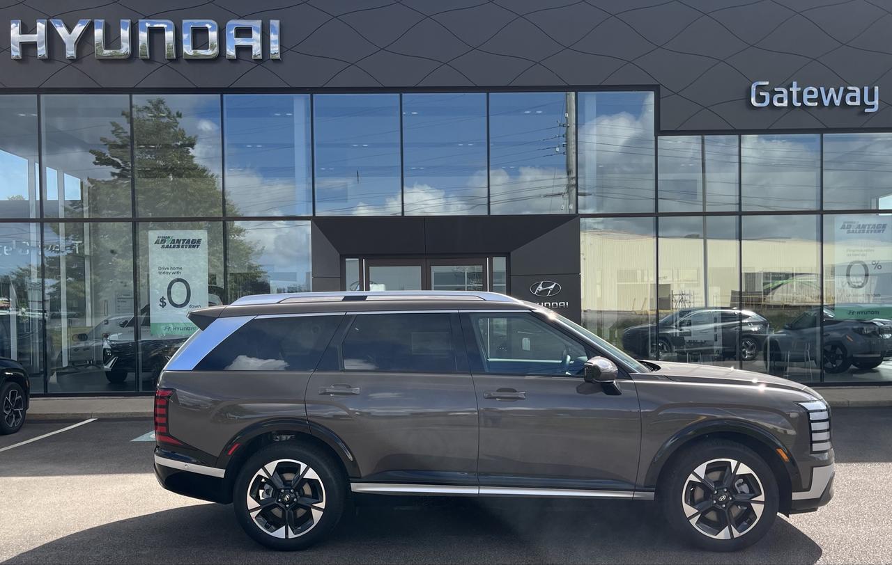 2027 Hyundai PALISADE LUXURY HEV 7 7 PASSENGERS Photo