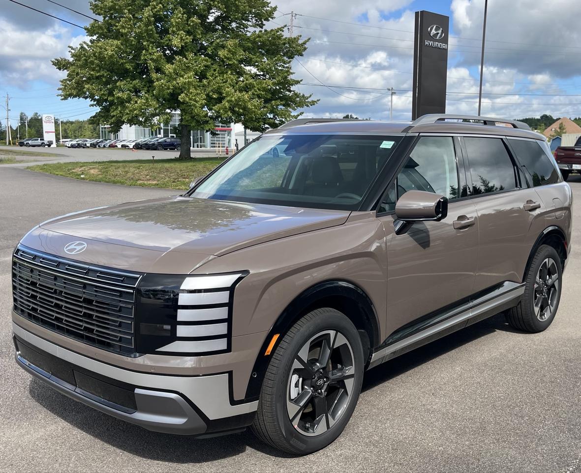 2027 Hyundai PALISADE LUXURY HEV 7 7 PASSENGERS Photo