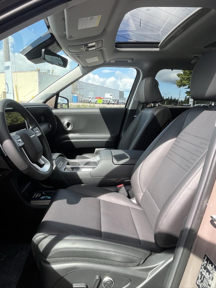 2027 Hyundai PALISADE LUXURY HEV 7 7 PASSENGERS Photo