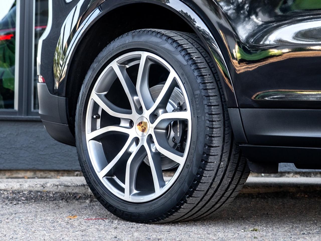 2019 Porsche Cayenne SPORT UTILITY 4-DR Photo25