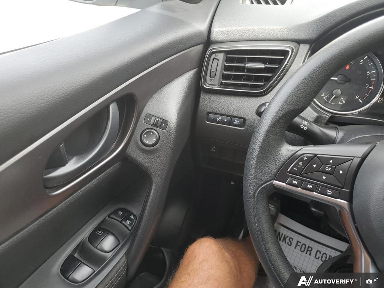 2018 Nissan Qashqai S Photo
