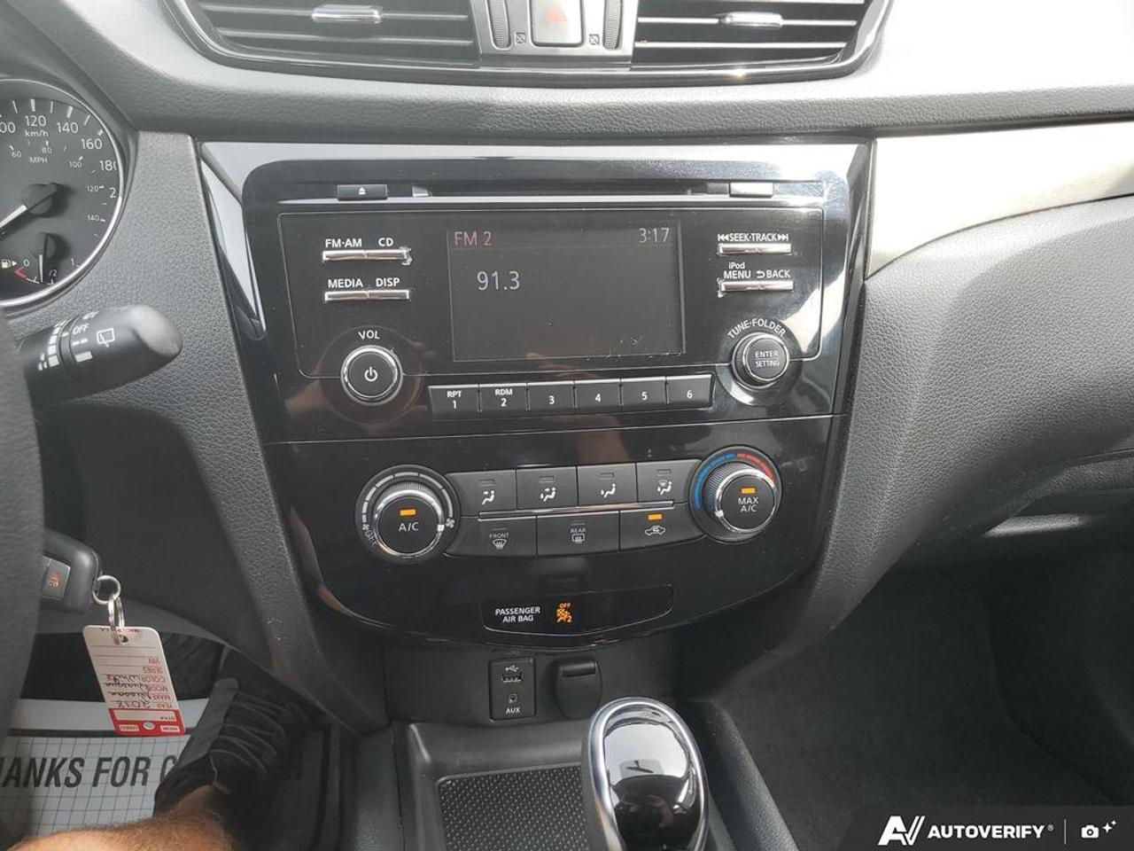 2018 Nissan Qashqai S Photo
