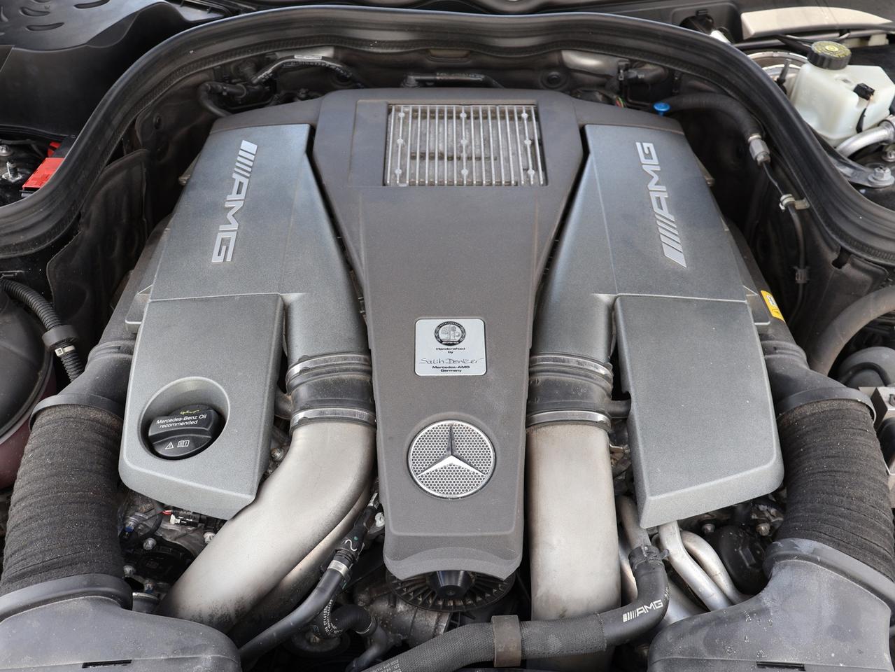14681000.832454456