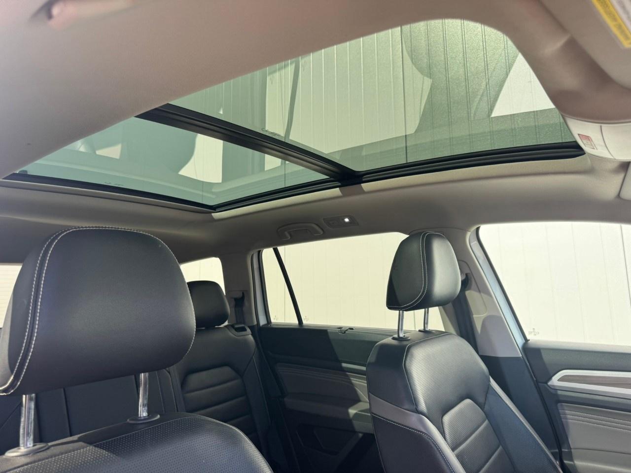 2022 Volkswagen Atlas Highline 3.6 FSI 4MOTION Photo
