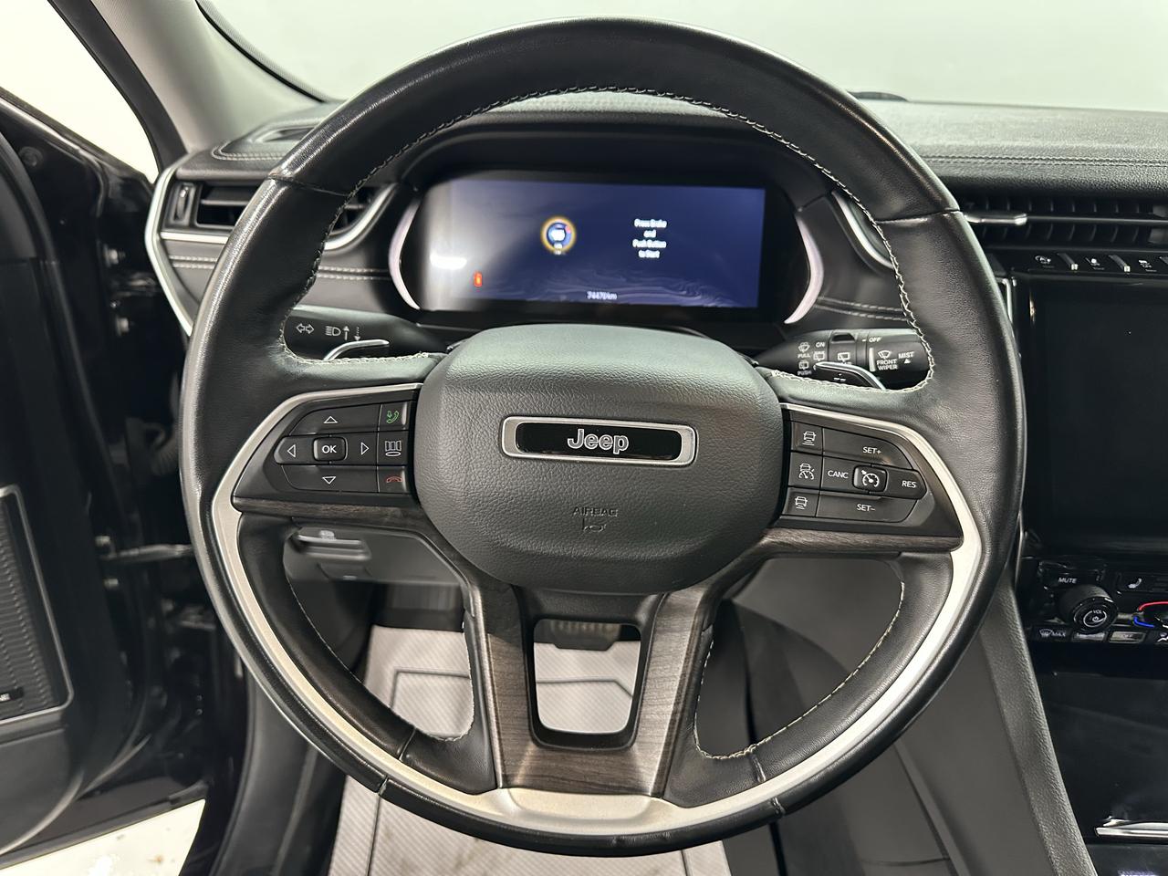 2022 Jeep Grand Cherokee LIMITED 4X4 Photo10