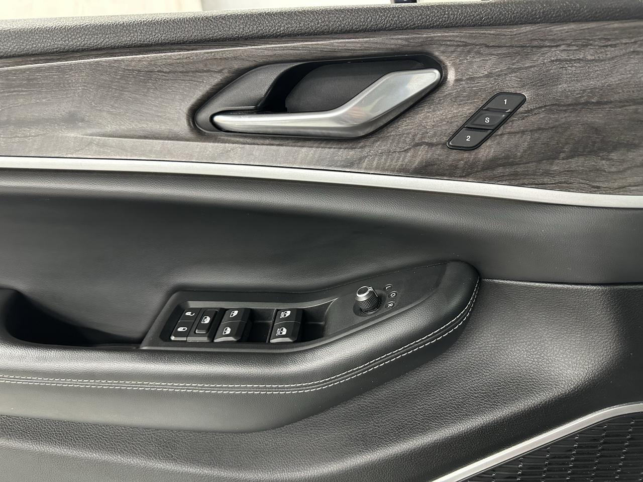2022 Jeep Grand Cherokee LIMITED 4X4 Photo35