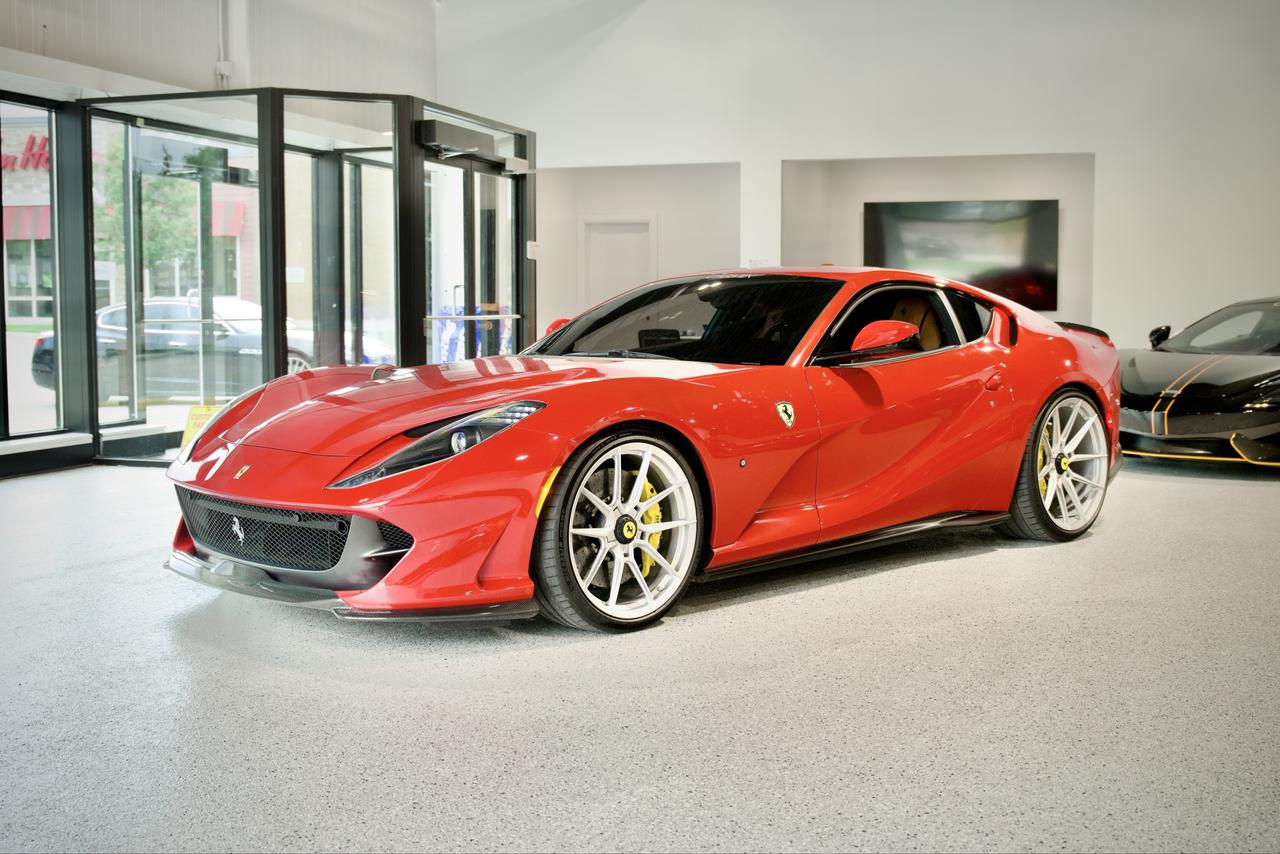 Used 2019 Ferrari 812 Superfast  for sale in London, ON