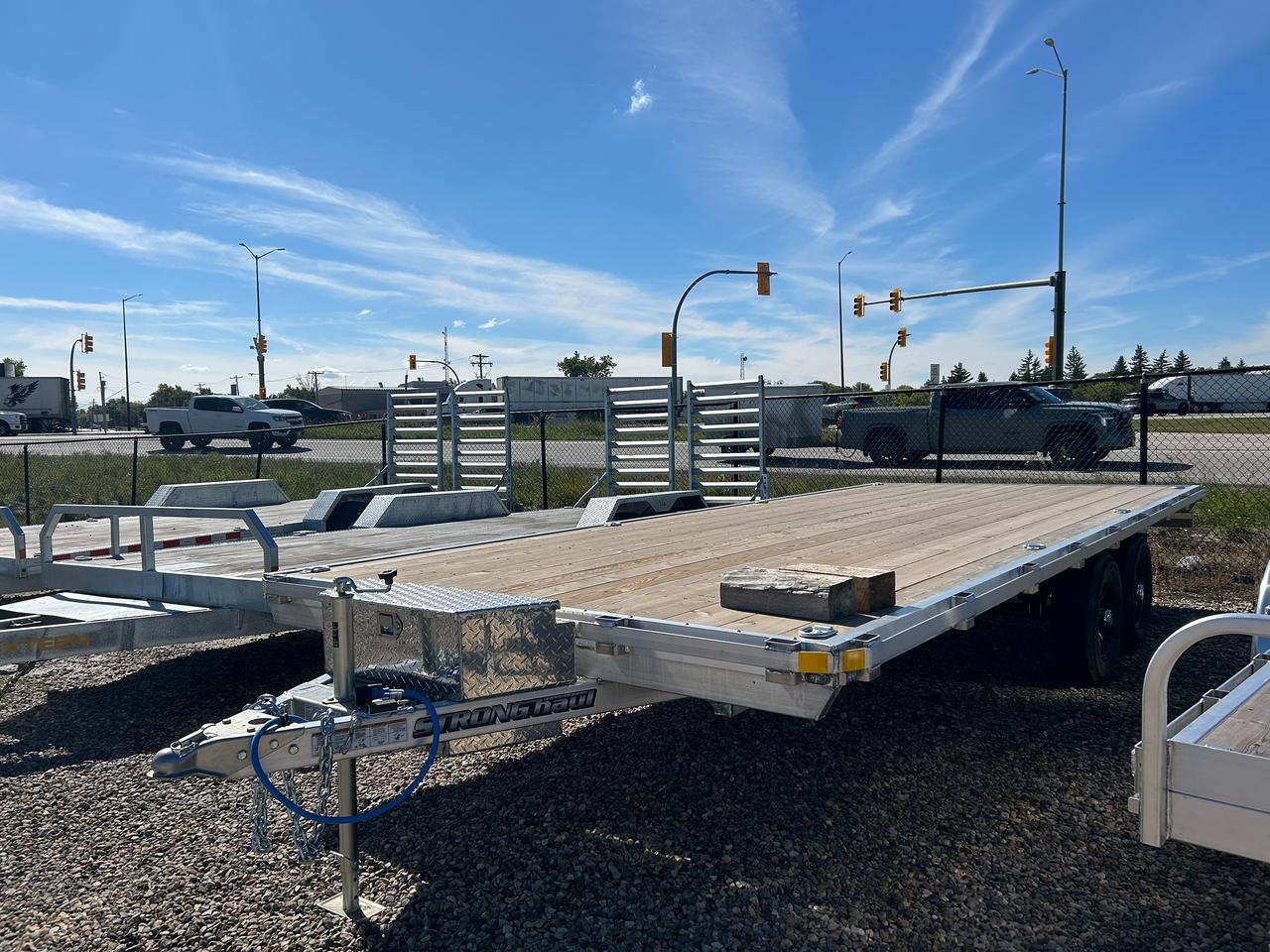2027 Stronghaul Deck Over 101 x 20' Stronghaul Deck Over Photo0