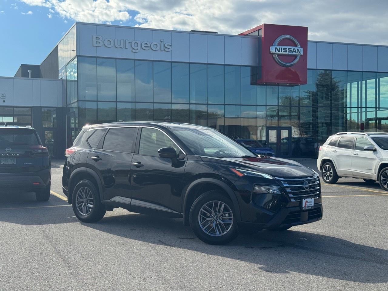 2024 Nissan Rogue AWD S Photo0