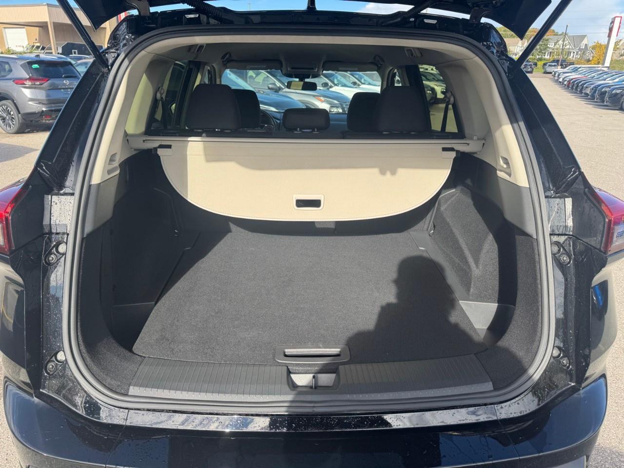 2024 Nissan Rogue AWD S Photo