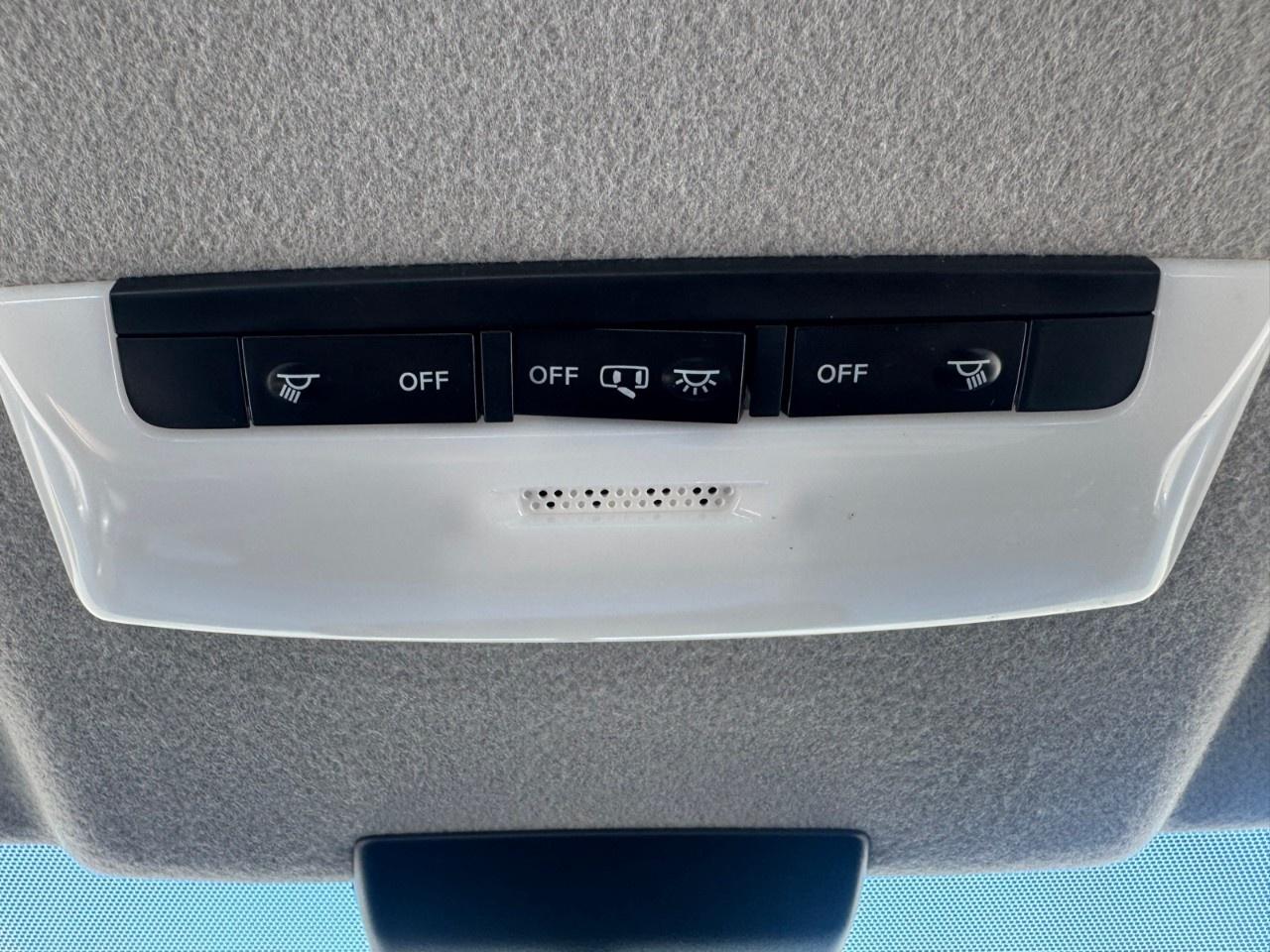 2024 Nissan Kicks SV FWD Photo