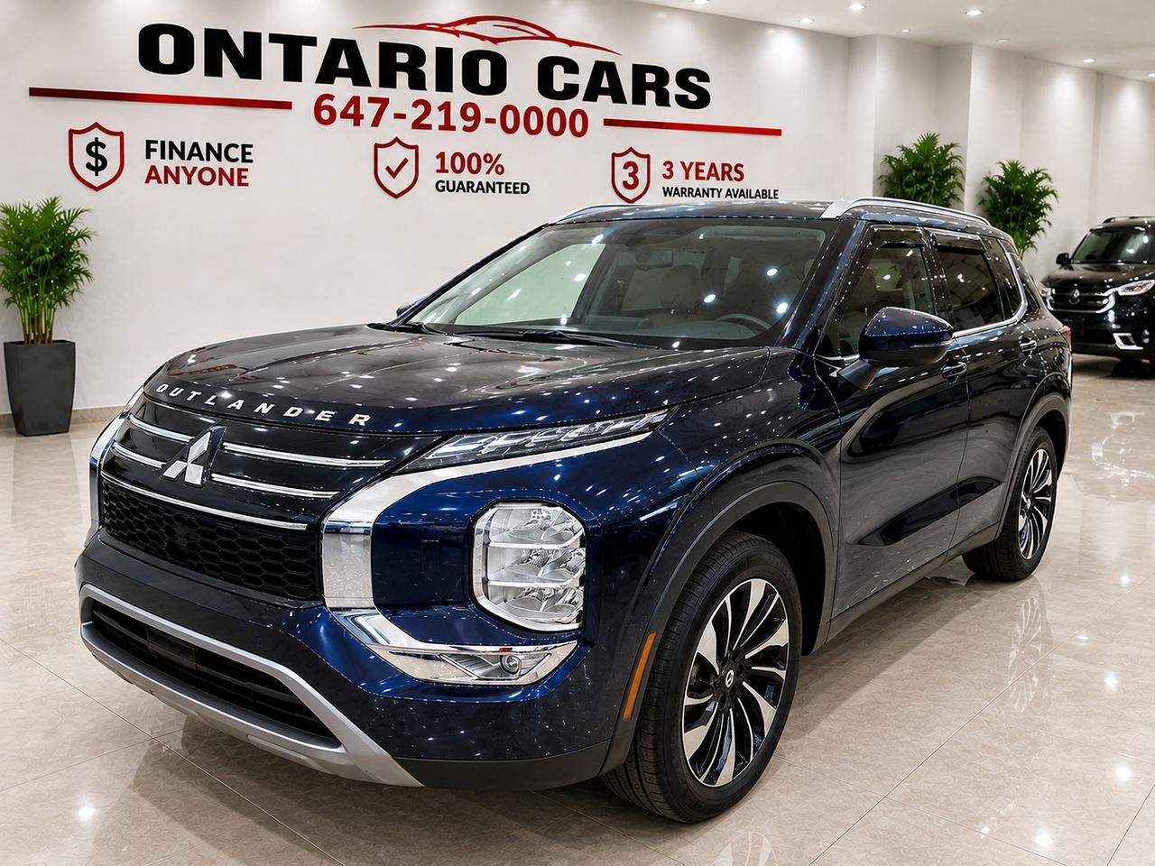 2025 Mitsubishi Outlander SE Photo2