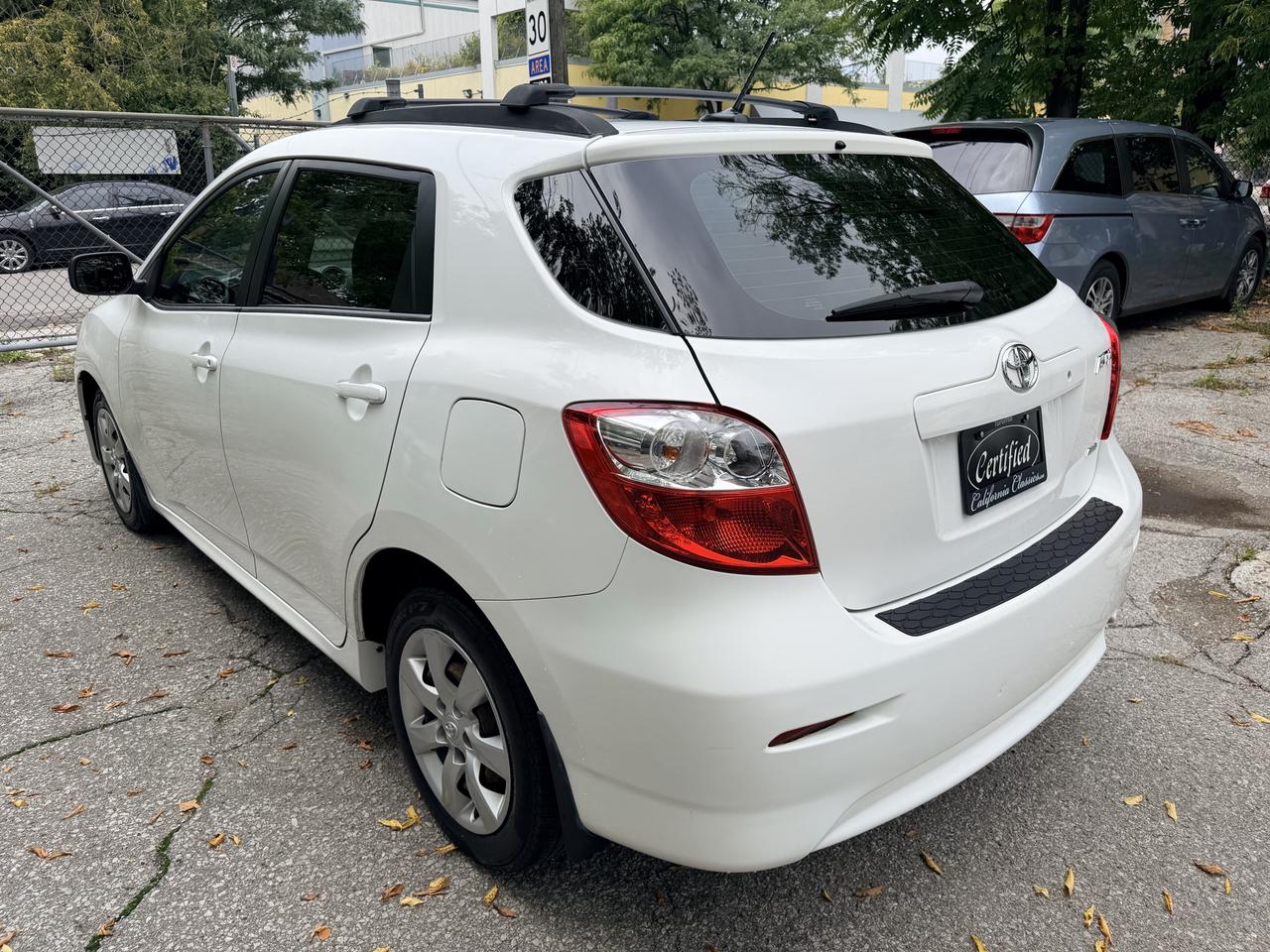 2012 Toyota Matrix S | 2.4L | AWD Photo2