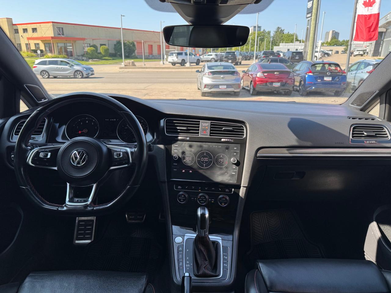 2018 Volkswagen Golf GTI 5-Door Autobahn Leather | Sunroof | NAVI | BSM Photo