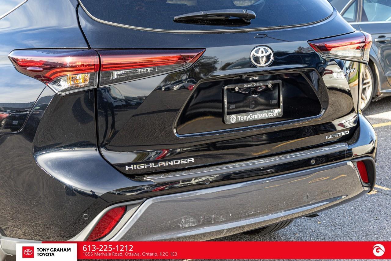 2026 Toyota Highlander Hybrid Limited Photo