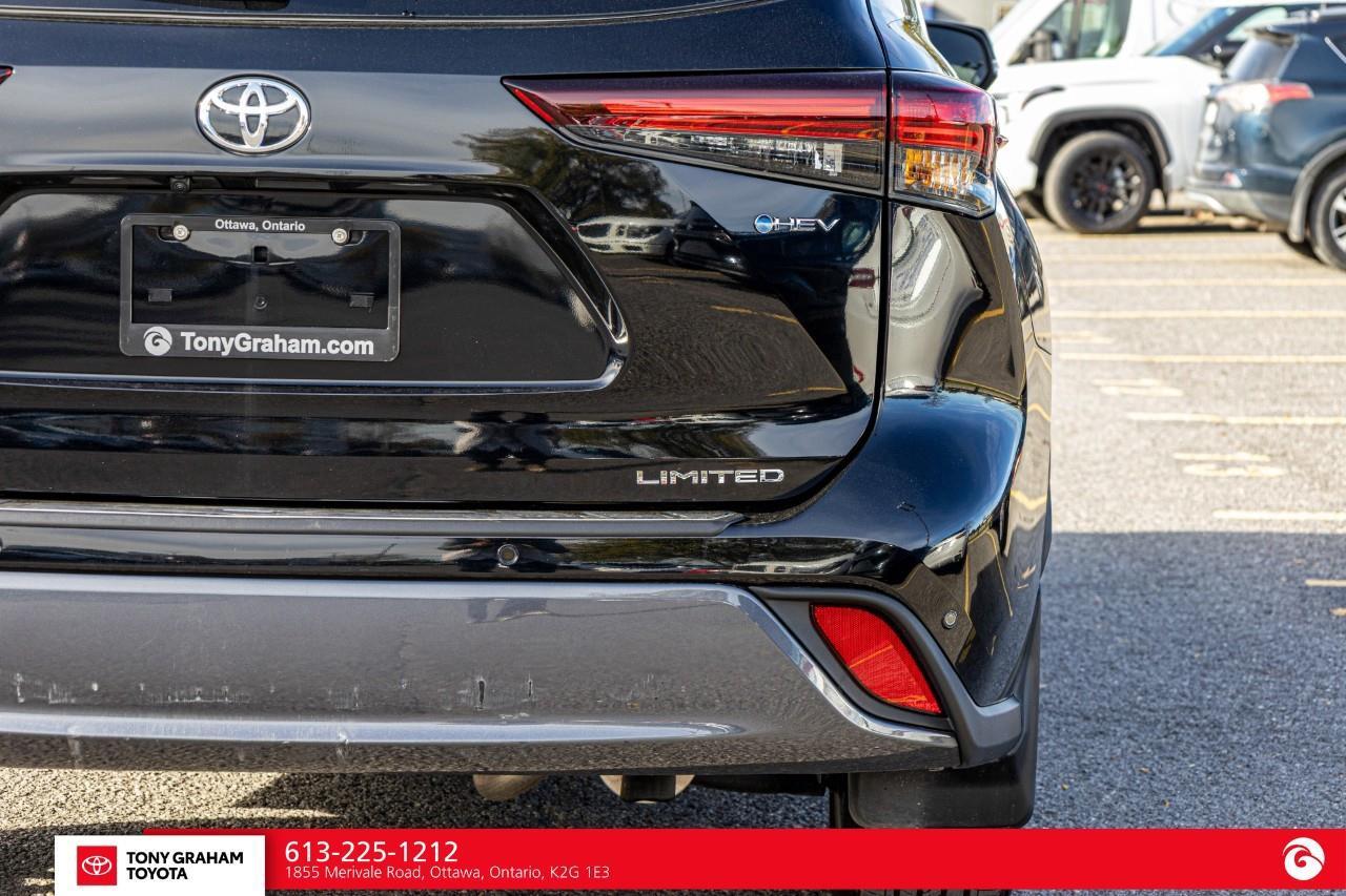 2026 Toyota Highlander Hybrid Limited Photo