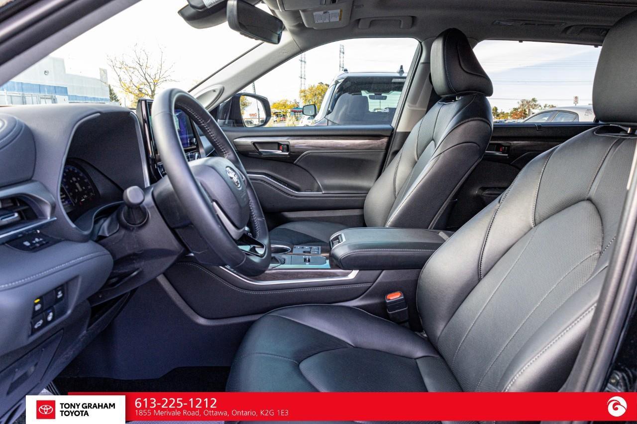 2026 Toyota Highlander Hybrid Limited Photo