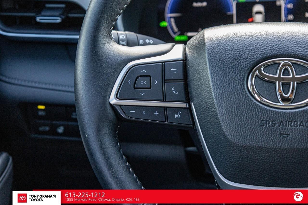 2026 Toyota Highlander Hybrid Limited Photo