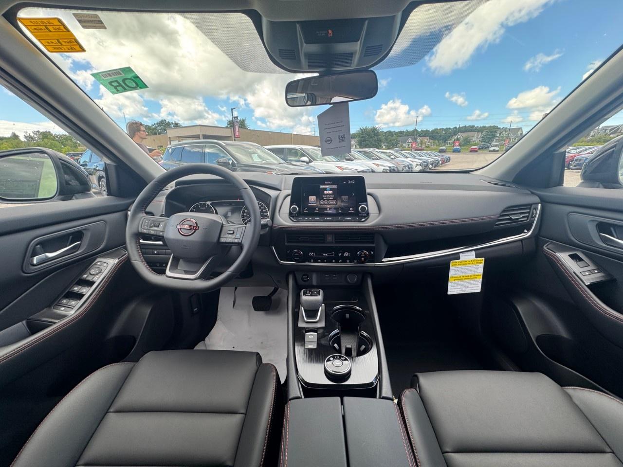 2026 Nissan Rogue AWD Rock Creek Photo