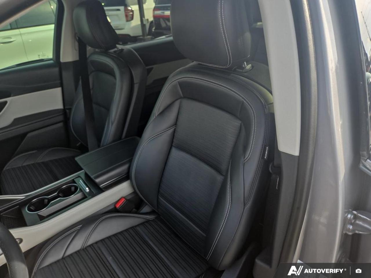2024 Lincoln Nautilus Reserve ONE OWNER | NO ACCIDENTS Photo