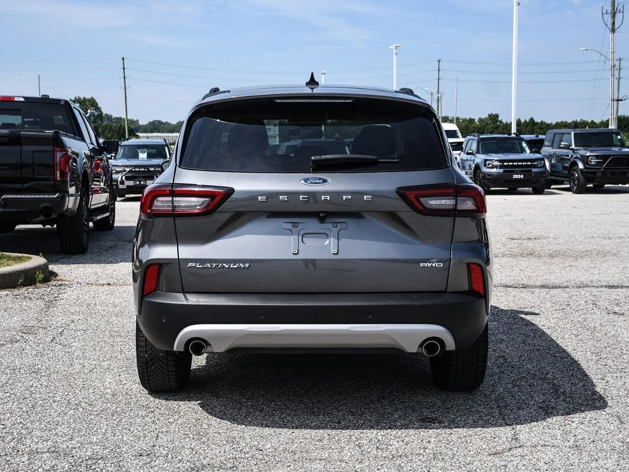2024 Ford Escape Platinum HTD SEATS | HTD STEERING | ADAPTIVE CRUISE | REMOTE START Photo