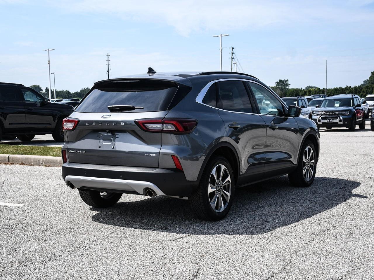 2024 Ford Escape Platinum HTD SEATS | HTD STEERING | ADAPTIVE CRUISE | REMOTE START Photo