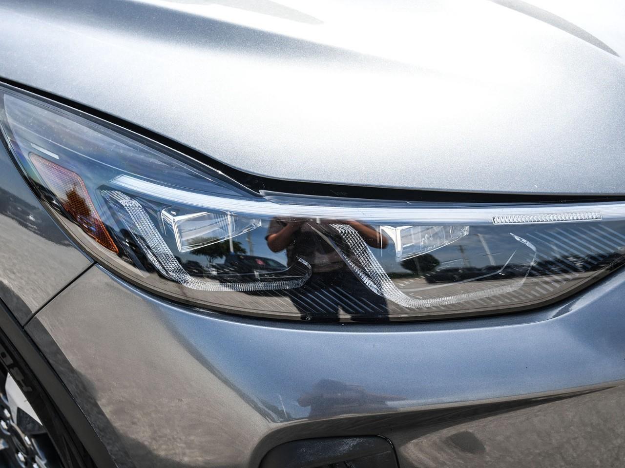 2024 Ford Escape Platinum HTD SEATS | HTD STEERING | ADAPTIVE CRUISE | REMOTE START Photo