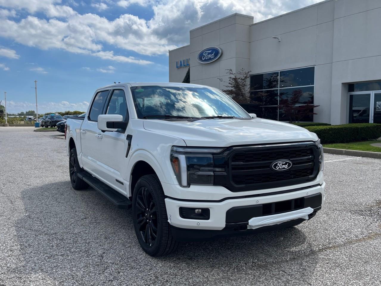 2026 Ford F-150 Lariat Photo5