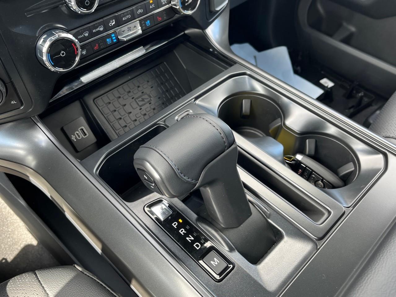 2026 Ford F-150 Lariat Photo