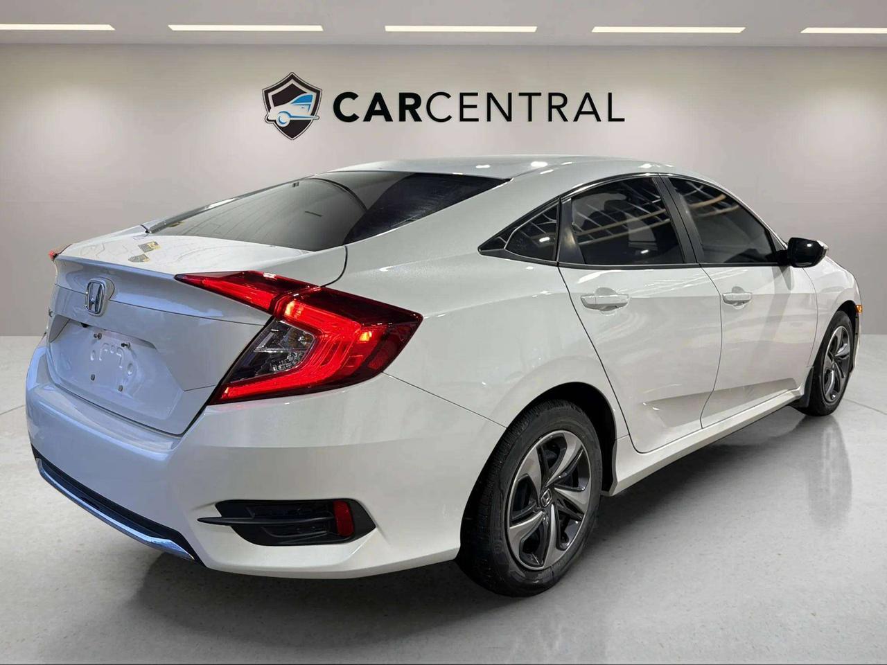 2019 Honda Civic LX| HTD SEATS| HONDA SENSE| CARPLAY Photo