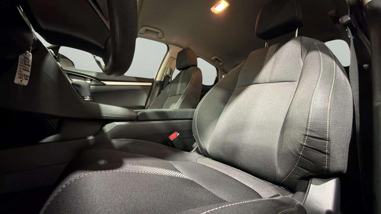 2019 Honda Civic LX| HTD SEATS| HONDA SENSE| CARPLAY Photo