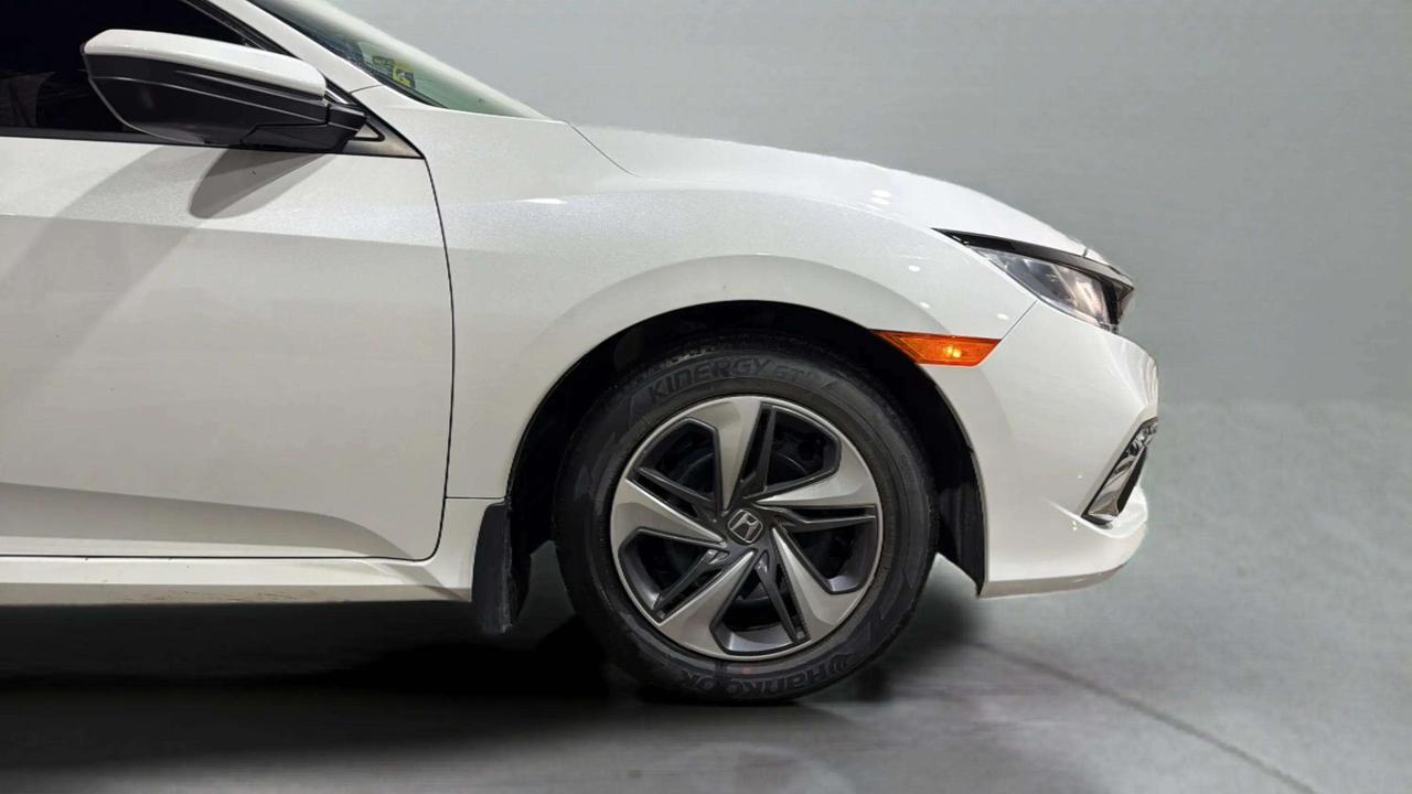 2019 Honda Civic LX| HTD SEATS| HONDA SENSE| CARPLAY Photo