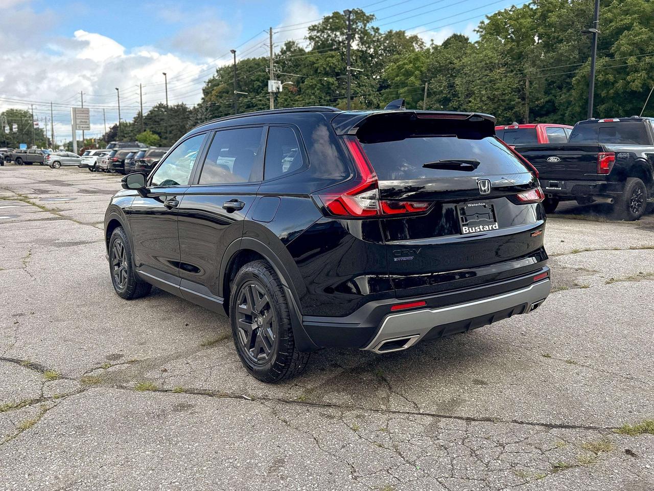 2026 Honda CR-V TrailSport | SUNROOF | HEATED SEATS | REMOTE START Photo