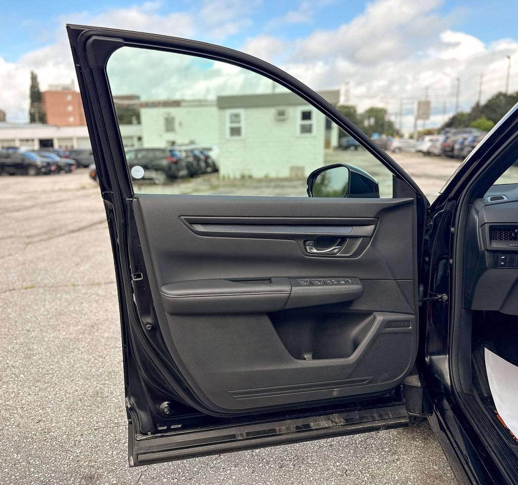 2026 Honda CR-V TrailSport | SUNROOF | HEATED SEATS | REMOTE START Photo