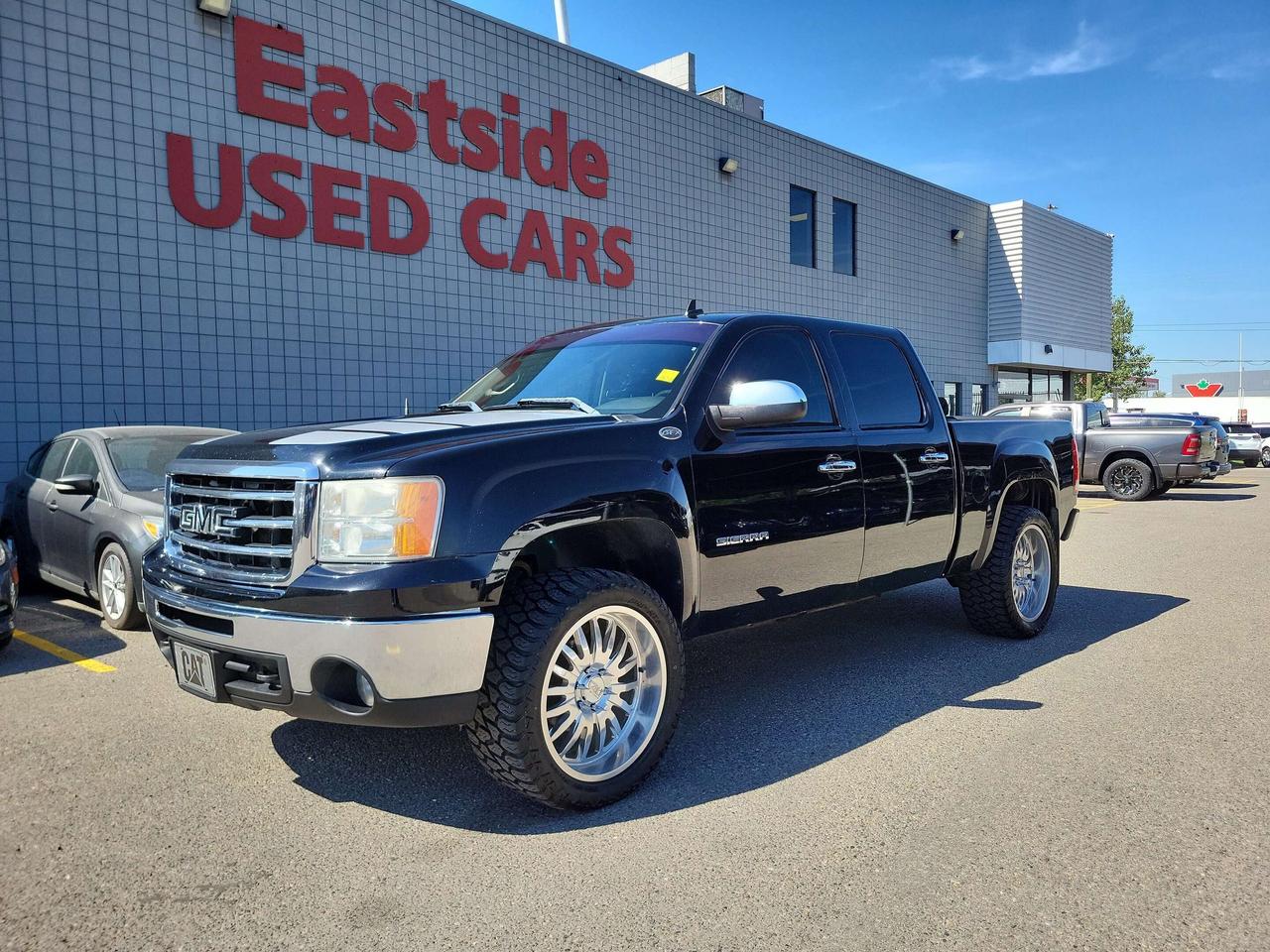 This <i>previously enjoyed</i> <b>2013 GMC Sierra 1500</b> is part of GMCs 4WD Standard Pickup Trucks segment and a very nice ride! It has a 8 cylinder engine and&nbspAutomatic transmission. This&nbspSierra 1500 came into our Pre-Owned inventory with <b> 157664</b> kilometers and in good condition. The color is a nice <b></b> and aside from the wear and tear of a previously enjoyed vehicle, it is a very nice <b>Sierra 1500</b>!!

 Dont forget to explore the options tab for more details. If youre satisfied with what youve learned thus far, kindly fill out one of the forms on this page. One of our proficient and extensively trained sales representatives will provide you with a product demonstration, a personalized video walk-through, and of course, details on pricing and financing options.  

  We know we are not the only Pre-Owned dealer in Calgary, but we pride ourselves on being one of the busiest in town. With over <u><b>150 units in our Pre-Owned inventory</u></b> and being one of Canadas <b>TOP 5</b> Dodge Chrysler Jeep Ram dealers, we are confident that we have exactly what you are looking for! 

   Thank you for considering purchasing this <b> 2013 GMC Sierra 1500At Eastside Dodge, we are thrilled to offer you an exceptional experience. We pledge to ensure that it surpasses all your expectations and becomes one of your finest experiences. 




</b>