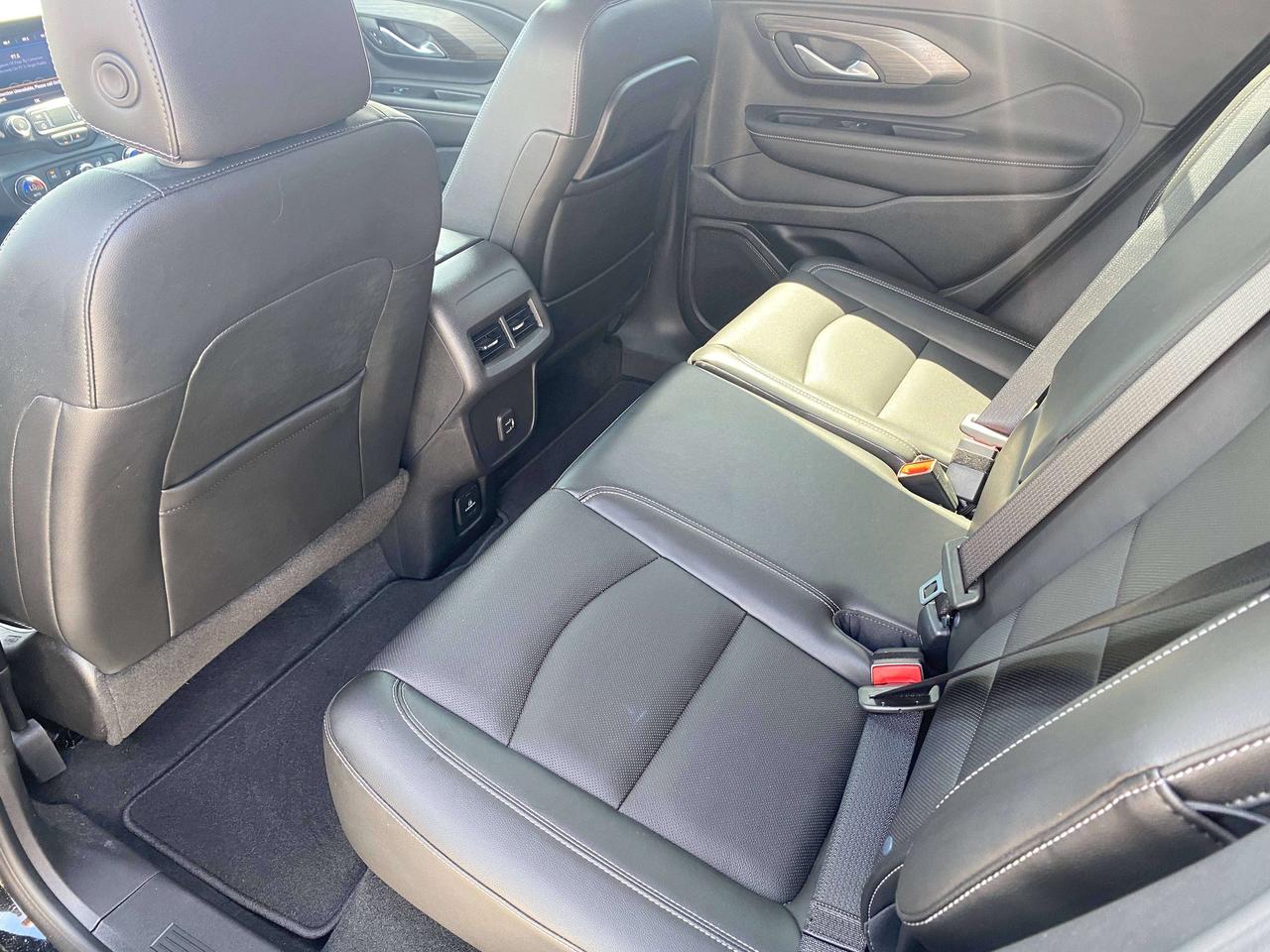 2022 GMC Terrain SLT, CLEAN CARFAX, AWD, LEATHER, REMOTE START! - Photo #21