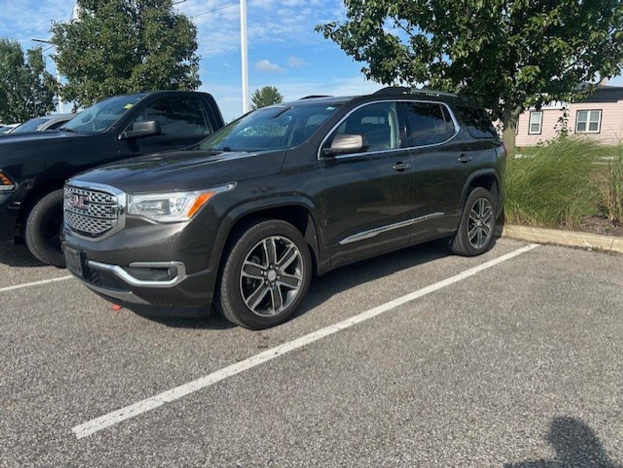 Used 2019 GMC Acadia AWD 4DR DENALI for sale in Watford, ON