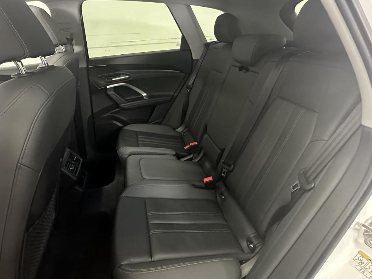 2025 Audi New Q5 2.0T PREMIUM/AWD/BLACK LEATHER/PANOROOF/NAVI! Photo