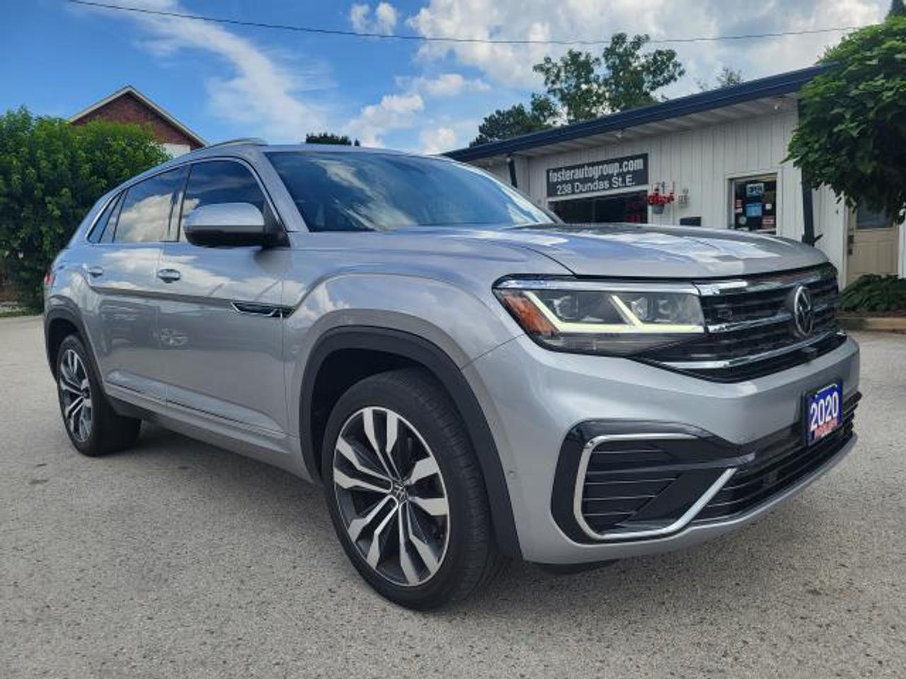 2020 Volkswagen Atlas Cross Sport R-LINE Photo0