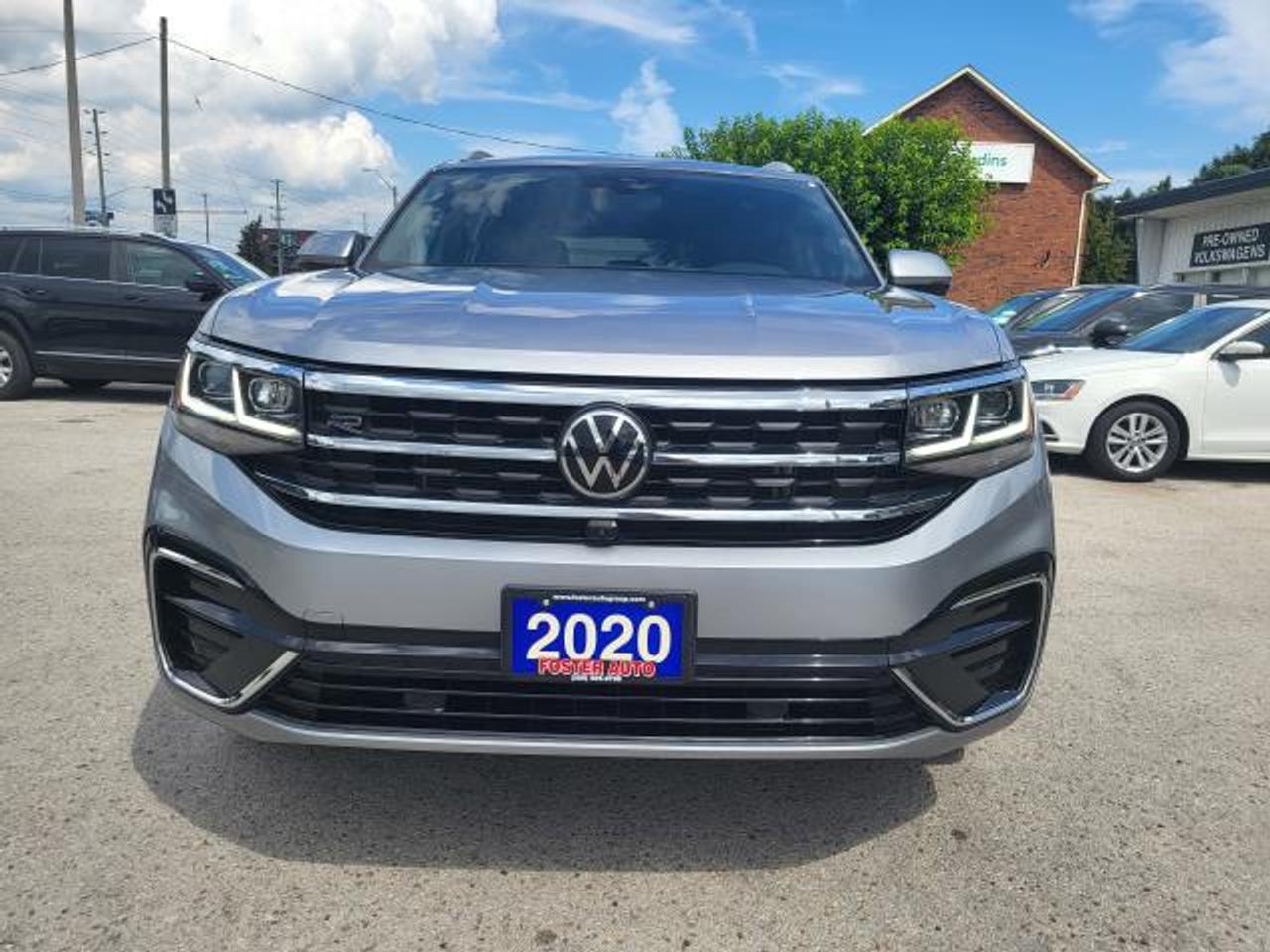 2020 Volkswagen Atlas Cross Sport R-LINE Photo