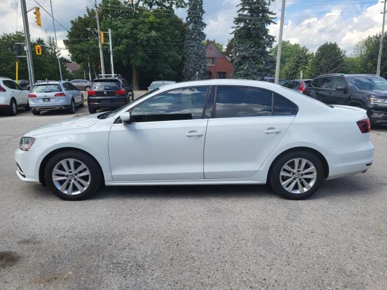 2017 Volkswagen Jetta wolfsburg Photo
