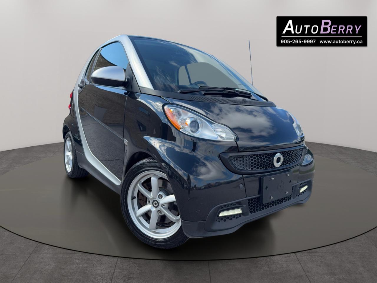 Used 2015 Smart fortwo 2DR CPE for sale in Woodbridge, ON