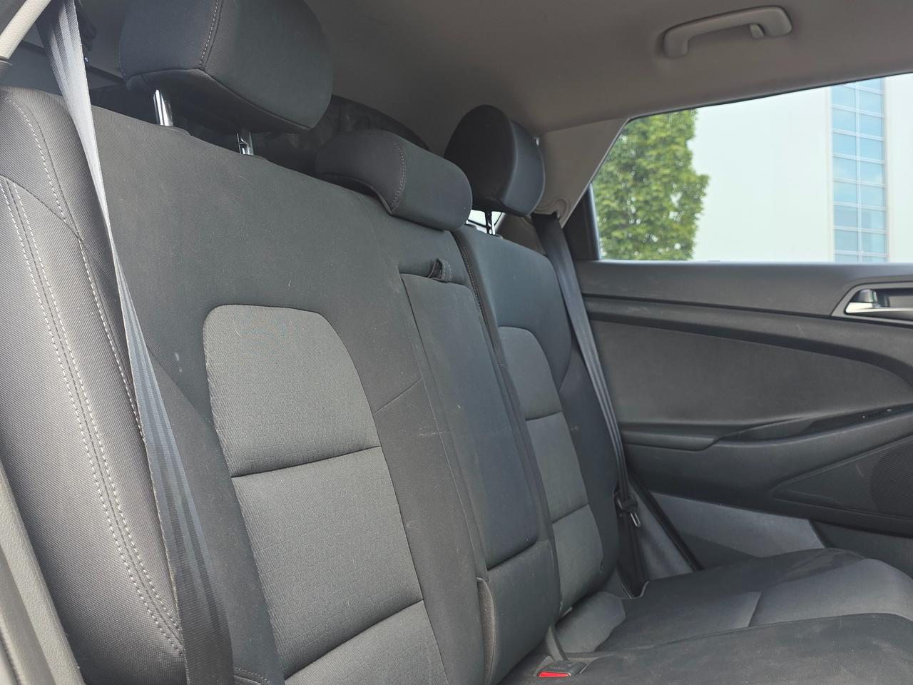2018 Hyundai Tucson 2.0L Premium AWD *WINTER TIRES & RIMS INCLUDED* Photo