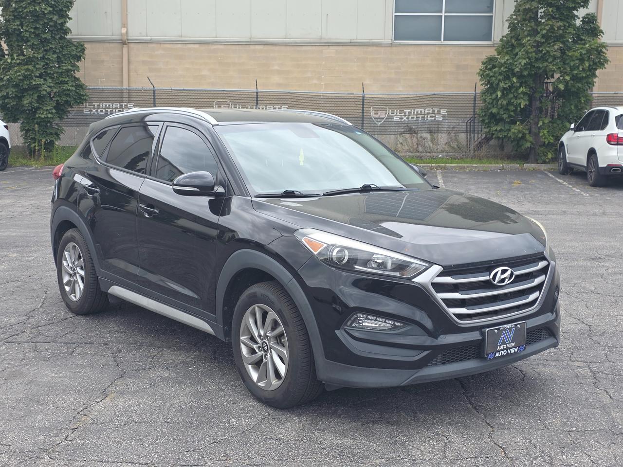2018 Hyundai Tucson 2.0L Premium AWD *WINTER TIRES & RIMS INCLUDED* Photo2