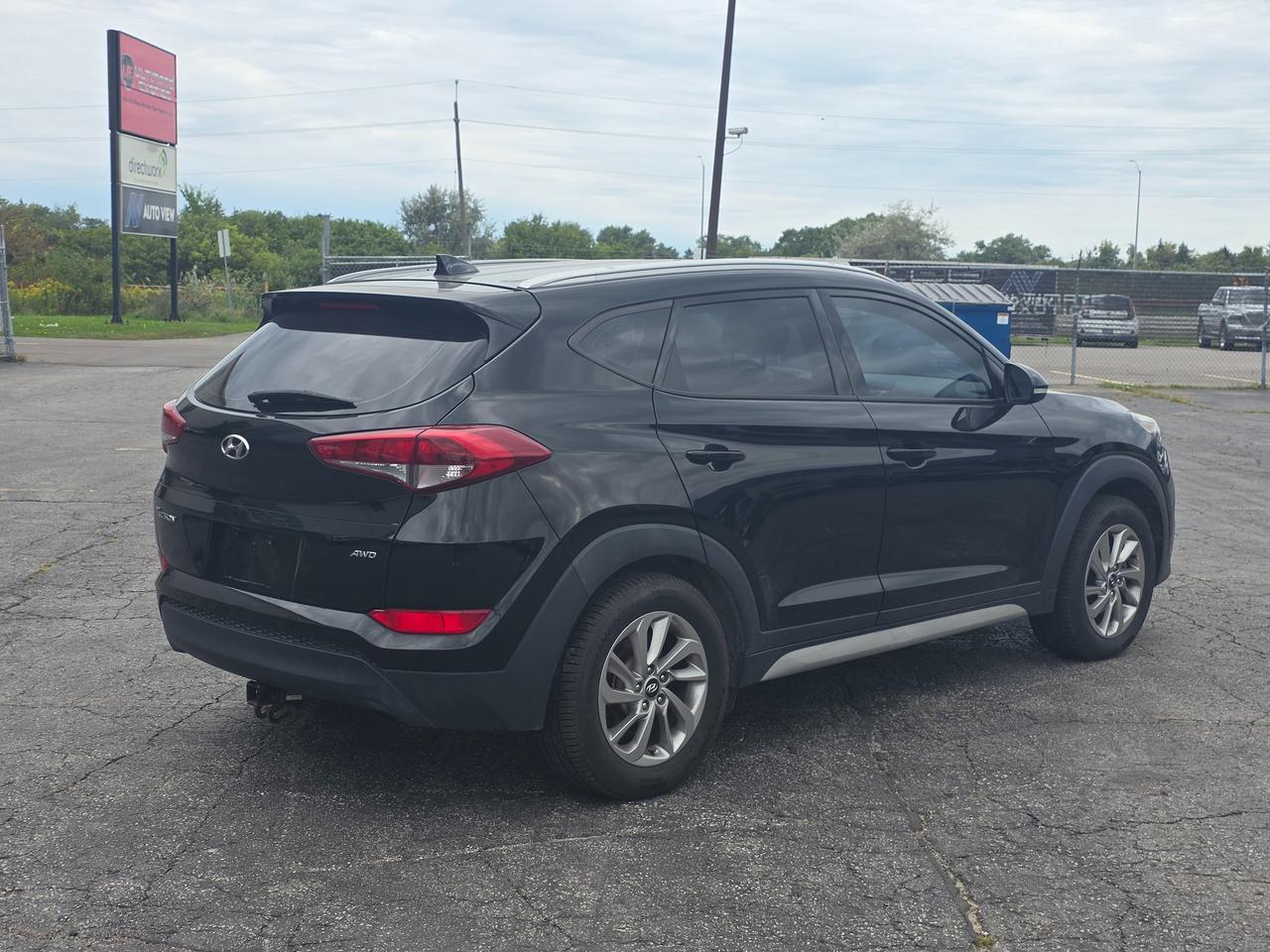 2018 Hyundai Tucson 2.0L Premium AWD *WINTER TIRES & RIMS INCLUDED* Photo4