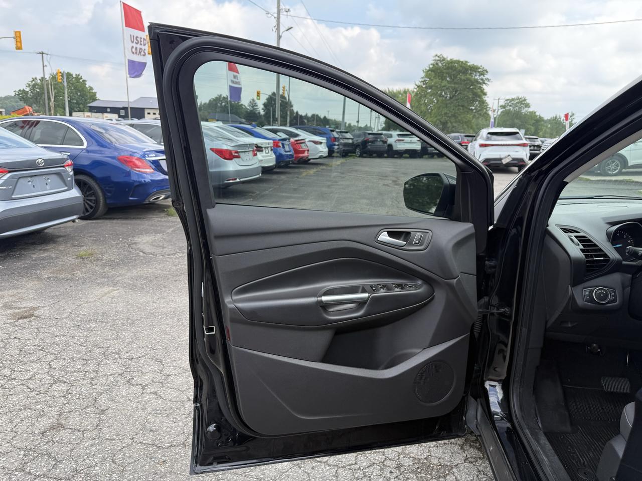 2019 Ford Escape SE 4WD Photo