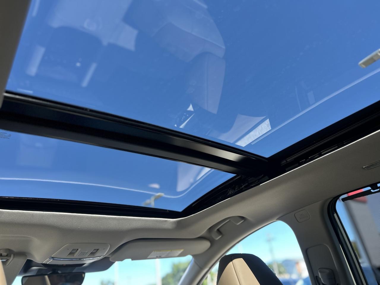 2027 Nissan Murano Platinum Photo